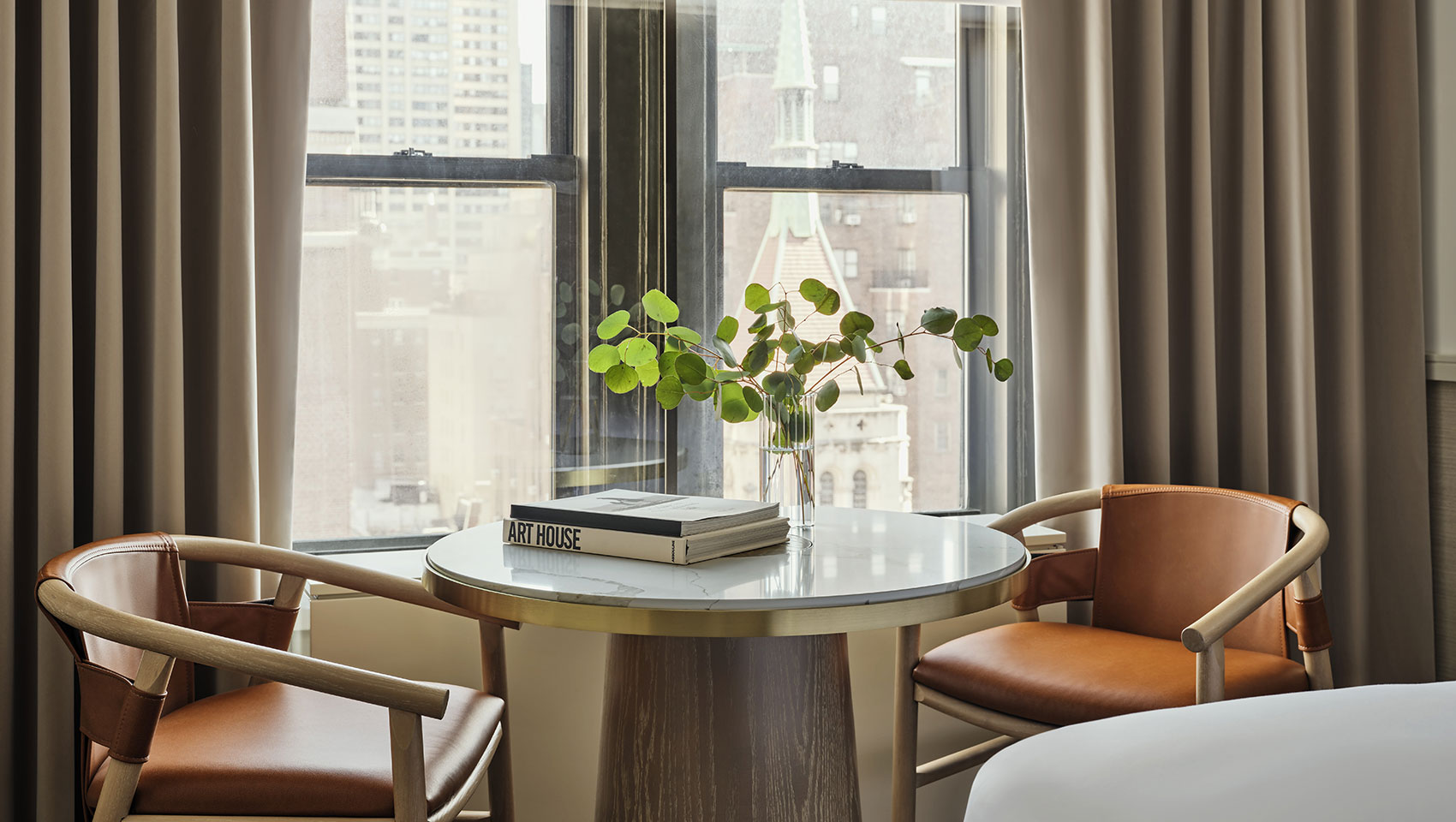 Kimpton Asbel Park Avenue New York desk and chairs